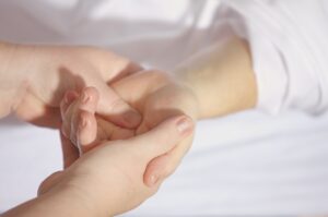 hands, massage, treatment-1327811.jpg